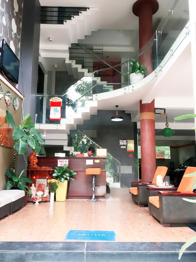 Ngoc Kha Tu 1 Hotel Long Xuyen Exterior photo