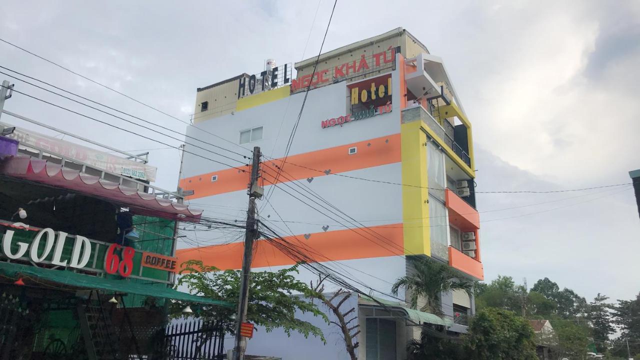 Ngoc Kha Tu 1 Hotel Long Xuyen Exterior photo